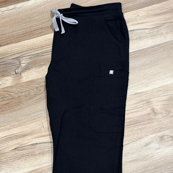 Figs Scrub Pants - Black - Picture 2 of 4